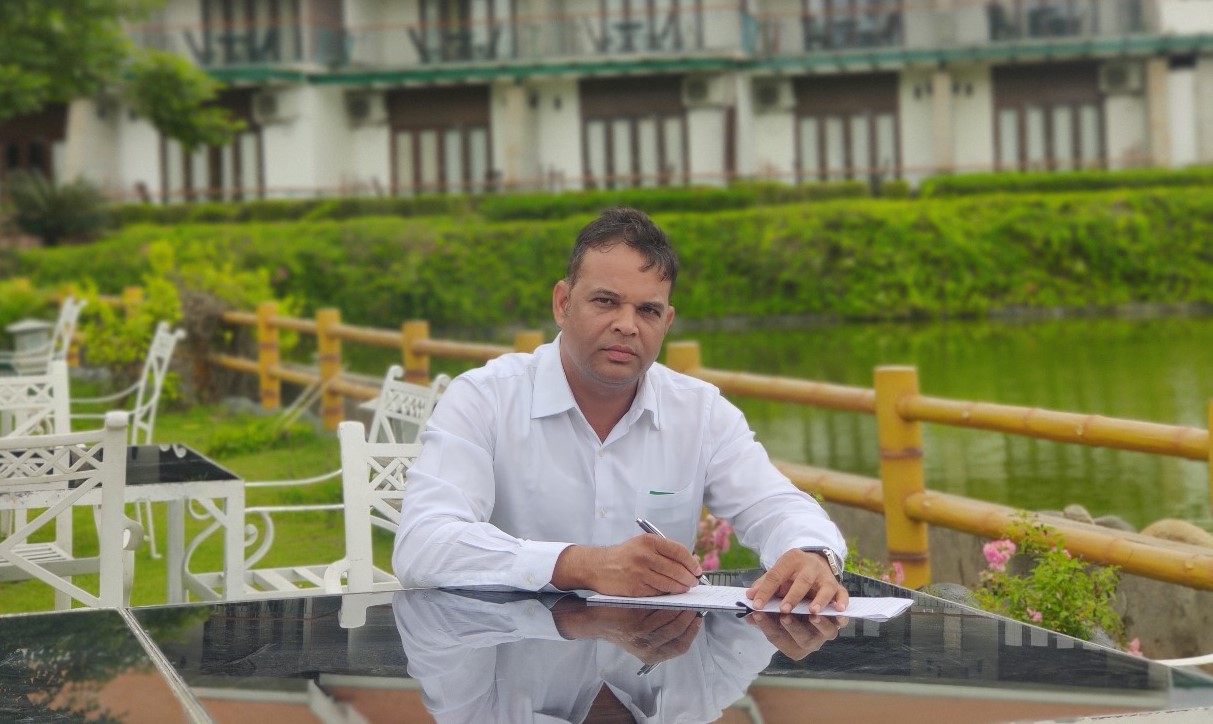 Vishal Kelkar, Managing Director